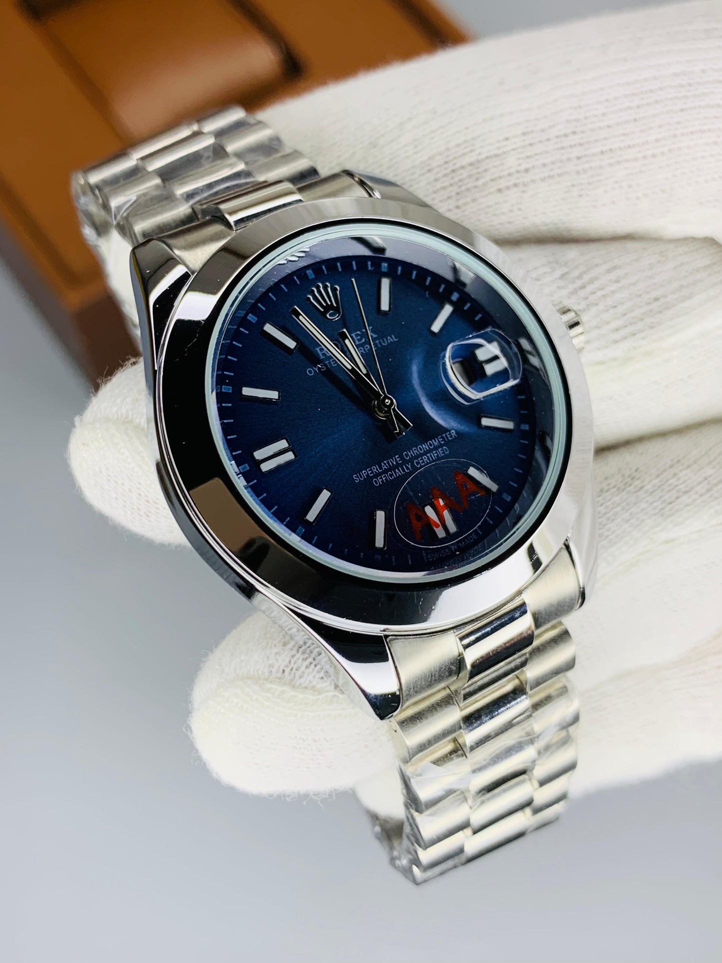 New Classic Model With Date (Silver Blue)