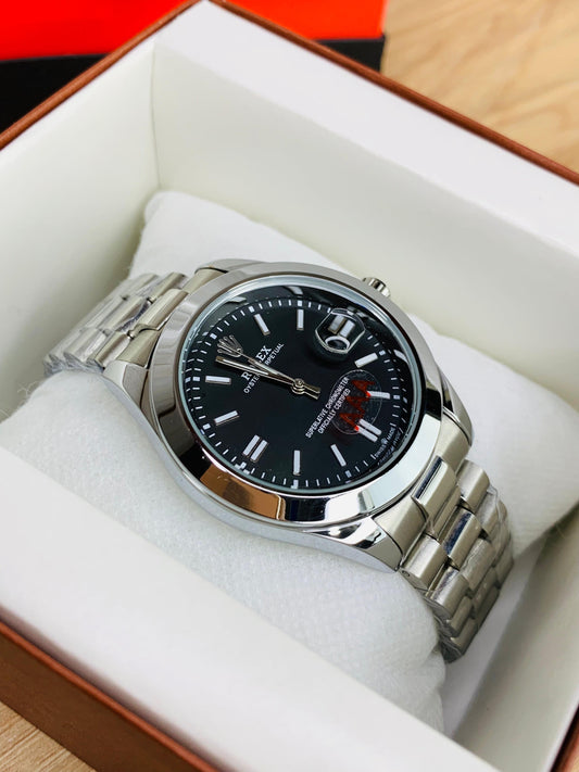 New Classic Model With Date (Black)